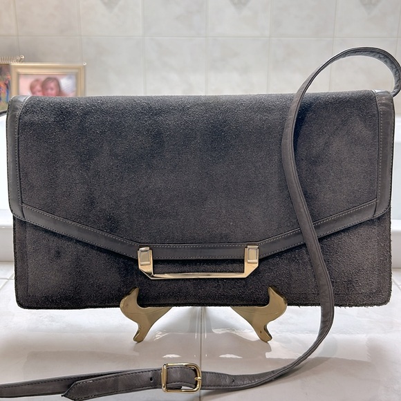 Susan Gail Vintage Gray Suede Convertible Strap Envelop Clutch Purse. EUC - Picture 2 of 10